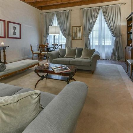 Palazzo Medici Apartments Florence Exterior photo