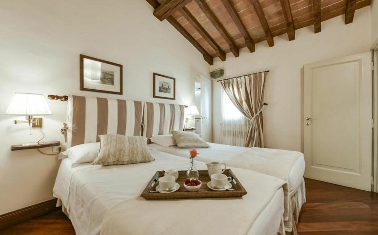 Palazzo Medici Apartments Florence Exterior photo